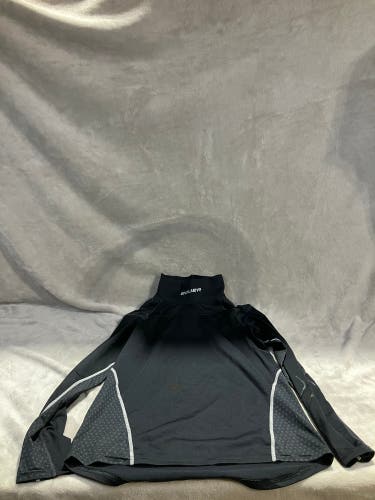Black Senior Medium Ealer Neck Guard (Used)