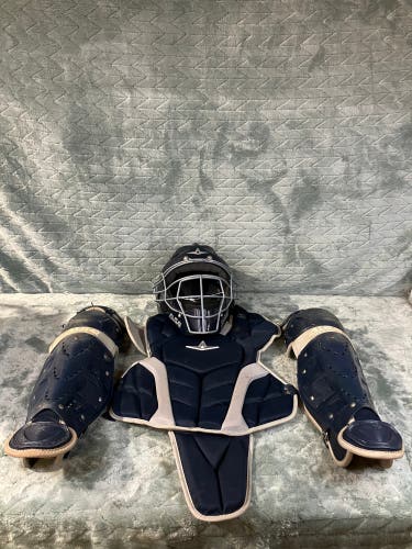 Intermediate All Star Top Star Catcher's Set (Used)