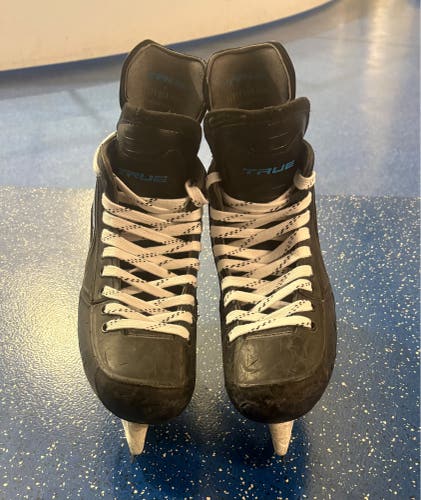 True Pro Custom Hockey Skates