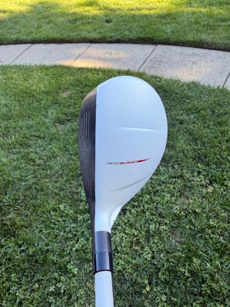 TaylorMade AeroBurner 4 Hybrid 22 Matrix Speed Rul-Z Senior Flex