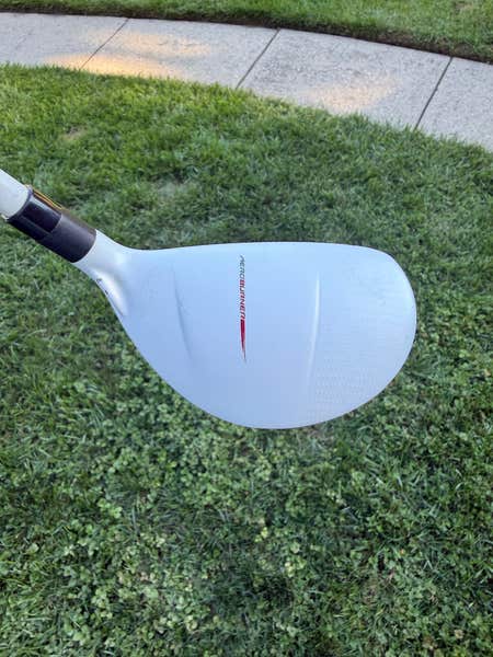 TaylorMade AeroBurner 4 Hybrid 22 Matrix Speed Rul-Z Senior Flex