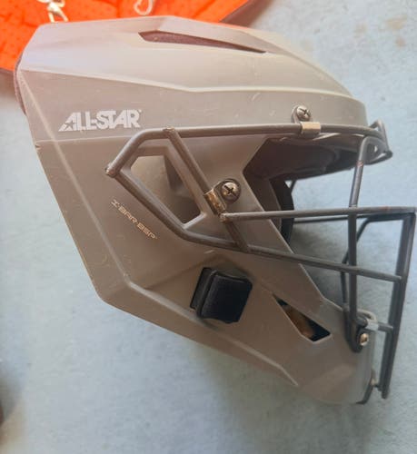Gray Adult All Star Catcher's Mask (Used)