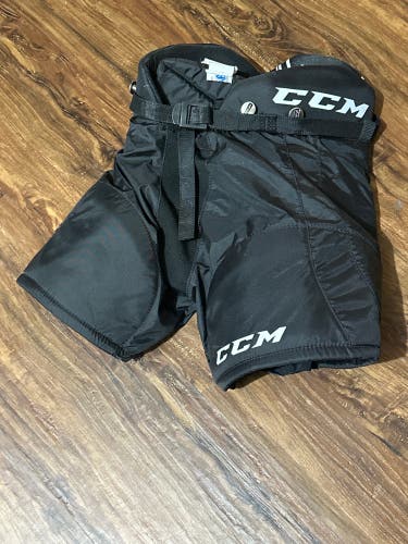 Youth Small CCM LTP Hockey Pants (Used)