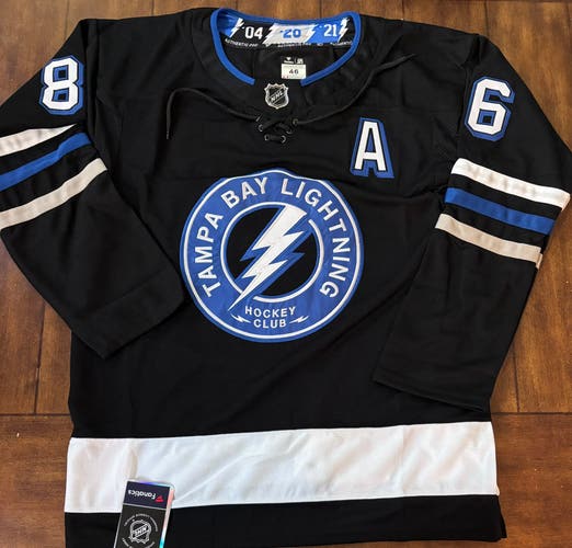 Tampa Bay Lightning Black Alternate Jersey Nikita Kucherov Stitched Adult Small