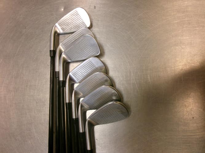 Used PXG 0211 DUALCOR Mens Iron Set RH 5I-GW/AW 11339-S000207648