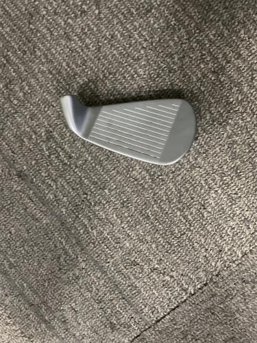 Used Srixon ZXI4 7 IRON HEAD Mens Individual Iron RH 7 Iron 11614-S000245553