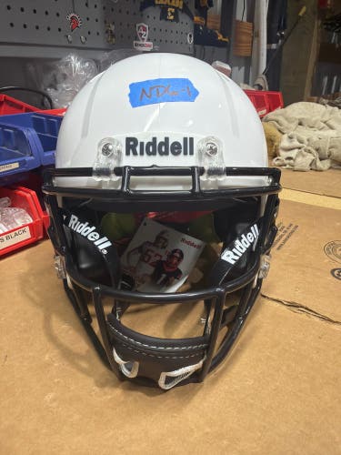 NEW RIDDELL JET ND6 YOUTH HELMET - XXS/XS - WHITE