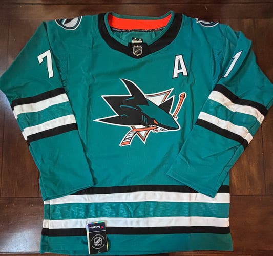 San Jose Sharks Macklin Celebrini Jersey Adult XL NWT