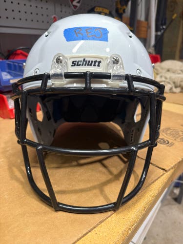 USED SCHUTT VENGEANCE PRO ADULT FOOTBALL HELMET - MEDIUM - WHITE METALLIC - REJECT