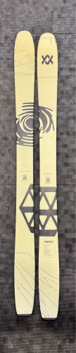 Unisex Volkl Revolt 101 168 cm Skis Without Bindings (New)