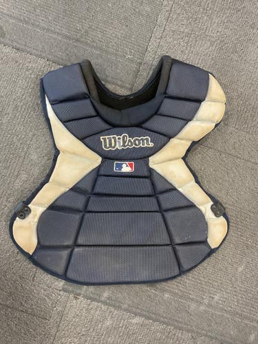 Used Wilson CHEST PROTECTOR Catchers Chest Protector Navy Blue Adult 11614-S000234196