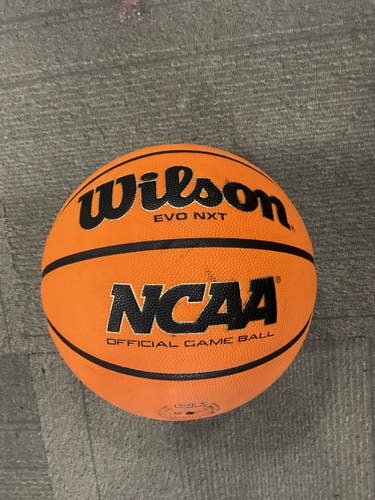 Used Wilson Basketball Adult Indoor 11614-S000238035