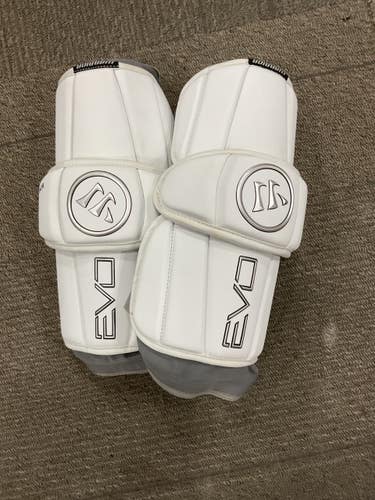 Used Warrior EVO ARM PAD Lacrosse Arm Pads/Guards White LG 11614-S000245565