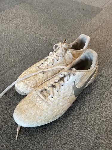 Used Nike TIEMPO CLEATS Soccer Cleats White Senior 10.5 11614-S000245571
