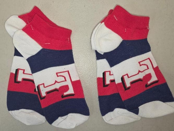 ST4 Womens MLB TEXAS RANGERS Crew Lot of 2 Pair Socks NEW