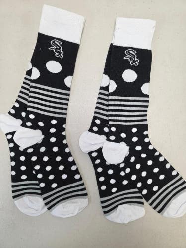 ST1 Mens MLB CHICAGO WHITE SOX Crew Lot of 2 Pair Socks MEDIUM NEW