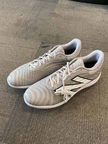 Used New Balance 4040 V7 METAL CLEATS NEW CONDITION BB/SB Cleats Grey Senior 13 11614-S000245583