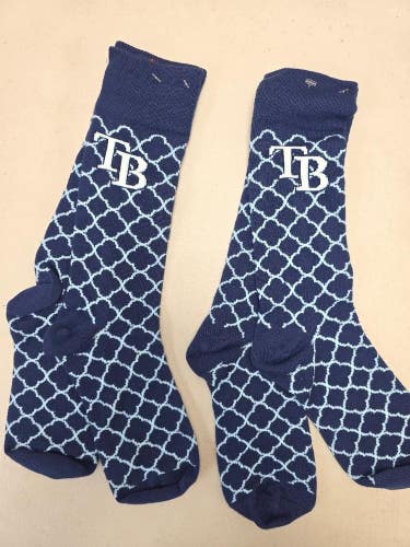ST1 Mens MLB TAMPA BAY RAYS Crew Lot of 2 Pair Socks MEDIUM NEW