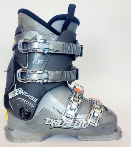 USED $400 Men's Vantage 4Factor Ski Boots Silver Sizes 29.5 31.5