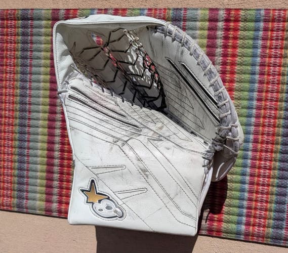 Hockey Goalie Glove (BRIAN’S)