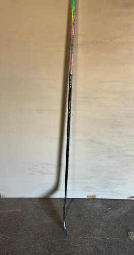 Intermediate Bauer Nexus Tracer Right Handed Hockey Stick P92 65 Flex (New)