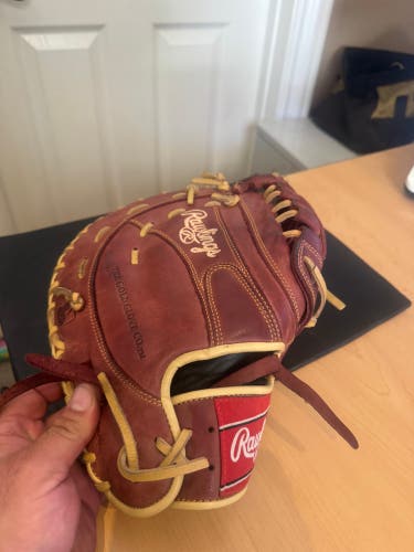 Rawlings Sandlot RH First Base Baseball Glove 12" (Used)