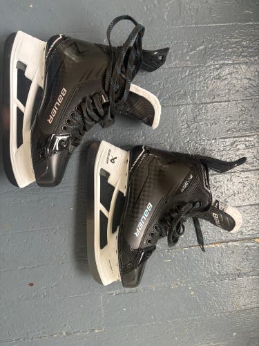 Black/Gray 2024 Bauer Supreme Shadow Hockey Skates 9.5 (Used)