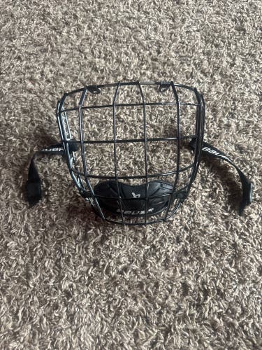 Small Oreo Bauer Profile II Facemask Full Cage (Used)