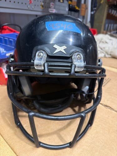 USED XENITH X2E+ YOUTH FOOTBALL HELMET - MEDIUM - BLACK