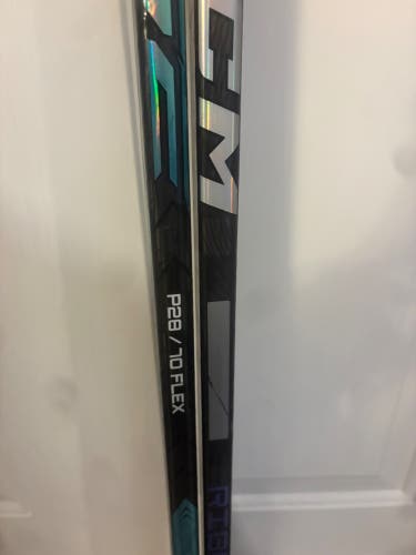 Senior Bauer Pulse Left Hand Hockey Stick P28 70 Flex (Used)