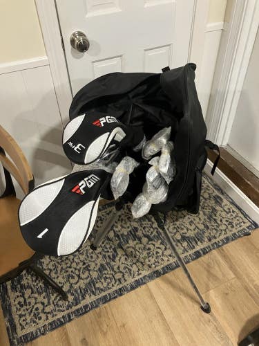New Mens Complete Golf Club Set & Bag, 1/2" Short, Right Handed, PGM