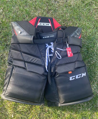Medium CCM Pro Goalie Pants (New)