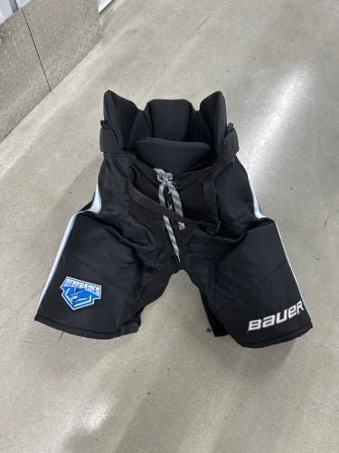 Senior XL Bauer Custom Pro Hockey Pants (Used)