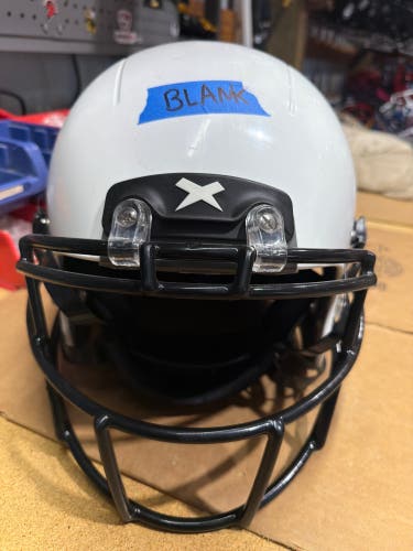 USED XENITH X2E+ ADULT FOOTBALL HELMET - XL - WHITE