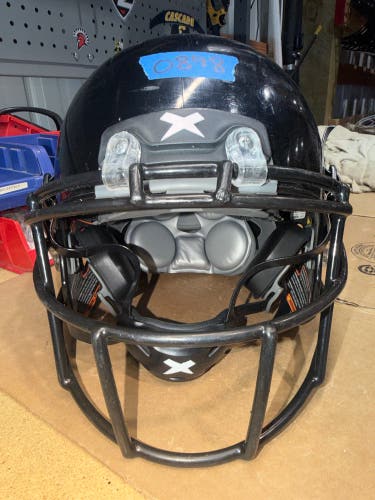 USED XENITH X2E+ YOUTH FOOTBALL HELMET - MEDIUM - BLACK