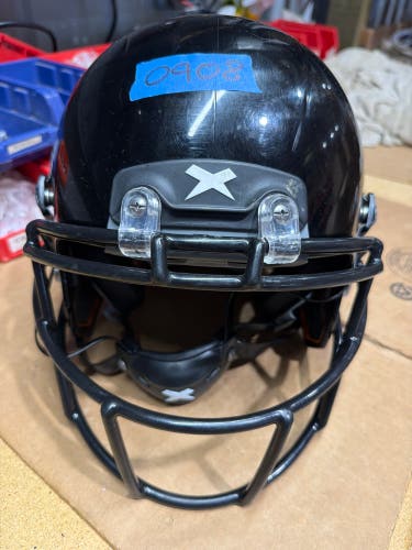 USED XENITH X2E+ YOUTH FOOTBALL HELMET - MEDIUM - BLACK