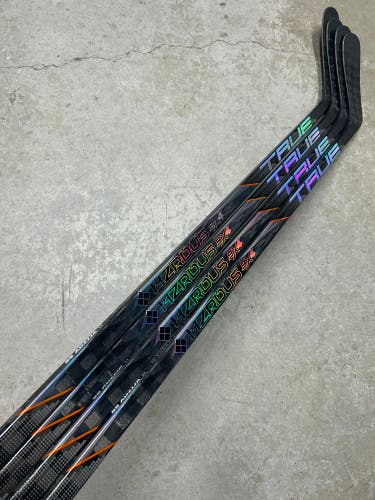 4 PACK 65 Flex P29 True Hzrdus 9x4 Intermediate Left Hand Hockey Stick Pro Stock