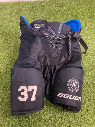 Intermediate Medium Bauer HP Pro Hockey Pants (Used)