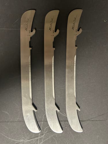 3 sets numbered Bauer Fly-X 246 mm (New)