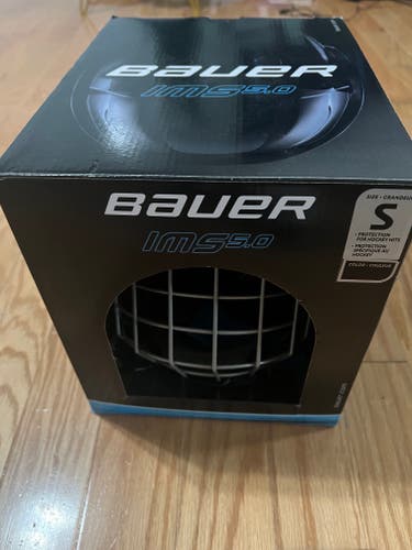 Youth Bauer Re-Akt 100 Helmet (New)