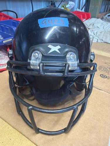 USED XENITH X2E+ YOUTH FOOTBALL HELMET - MEDIUM - BLACK