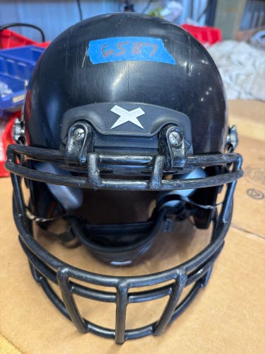 USED XENITH X2E+ YOUTH FOOTBALL HELMET - MEDIUM - BLACK