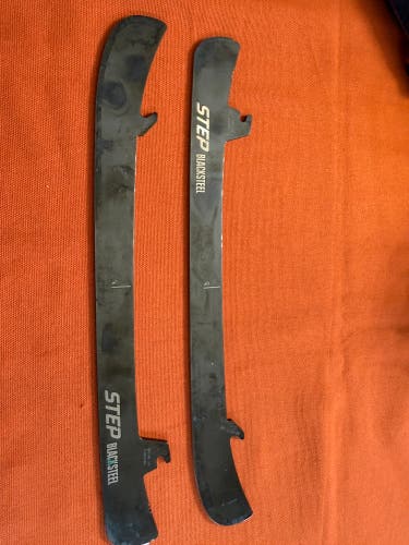 Step Steel Blacksteel 263 mm (Used)