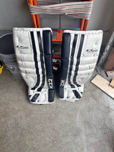 CCM Extreme Flex 400 Goalie Full Set (32+1)