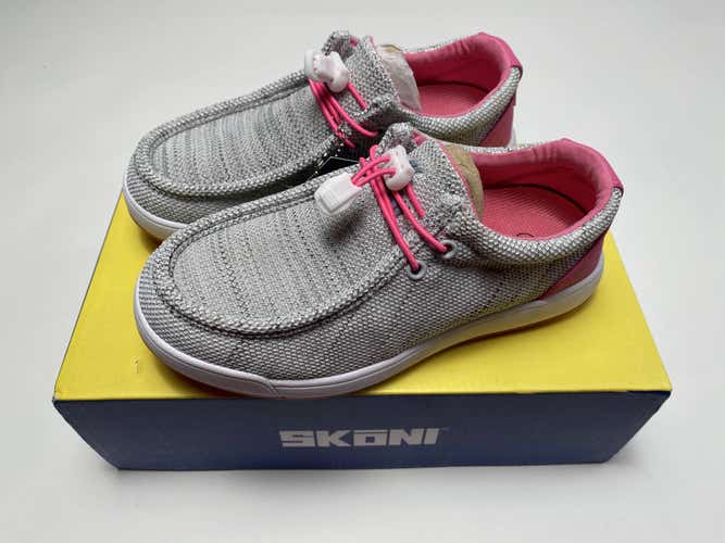 Skoni Slip-On Golf Shoes Gray Pink Women's SZ 7 (SKWGS004)