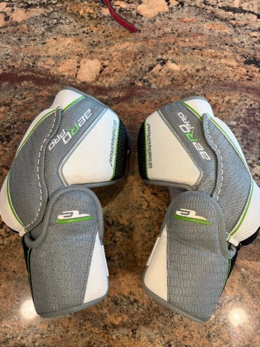 Senior Large Eagle Aero Pro Elbow Pads (Used)