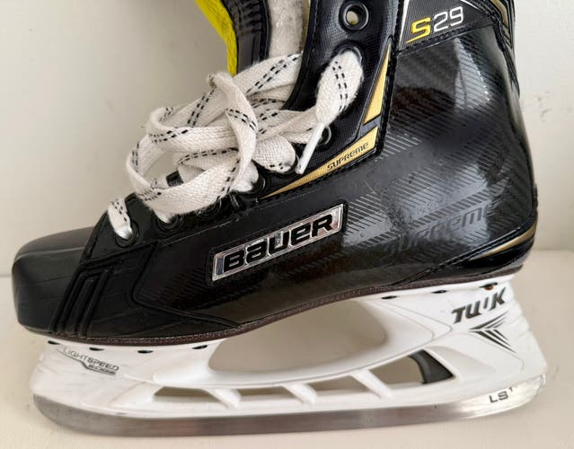 2018 Bauer Supreme S29 Hockey Skates Regular Width 7.5