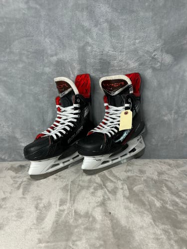 Senior Bauer Vapor X4 Hockey Skates 10 (Used)