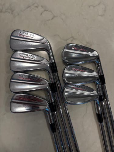 Kirkland Signature Forged Irons 4-PW Steel Shafts Regular/Stiff Flex – Very Good