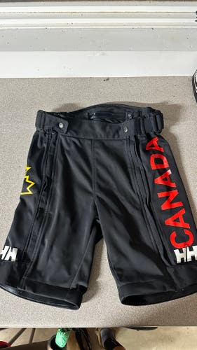 Adult Unisex Race Training Shorts Helly Hansen (Used)